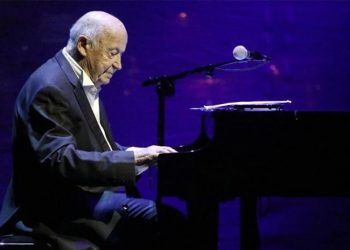 Αφιέρωμα στον Μίμη Πλέσσα - Θέατρο Παλλάς - 1